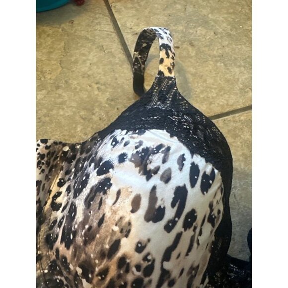 Victoria’s Secret Leopard Print Lace Bra 40D Perfect Coverage NWOT - Picture 2 of 4